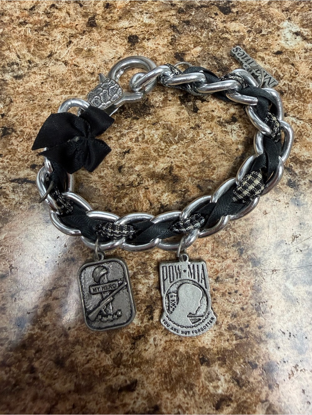 Marines POW MIA My Hero Charm Bracelet Silver Tone Black Ribbon Military